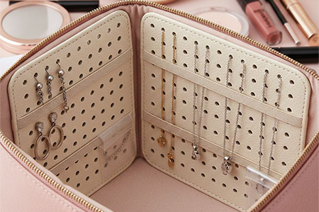 cosmetic and jewelry travel bag